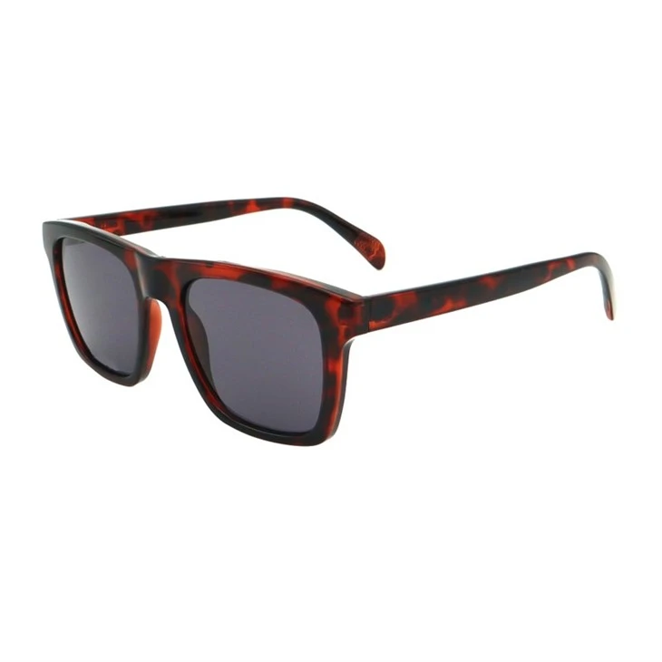 Classic Trendy Square Wayfarer Sunglasses For Men & Women 490707